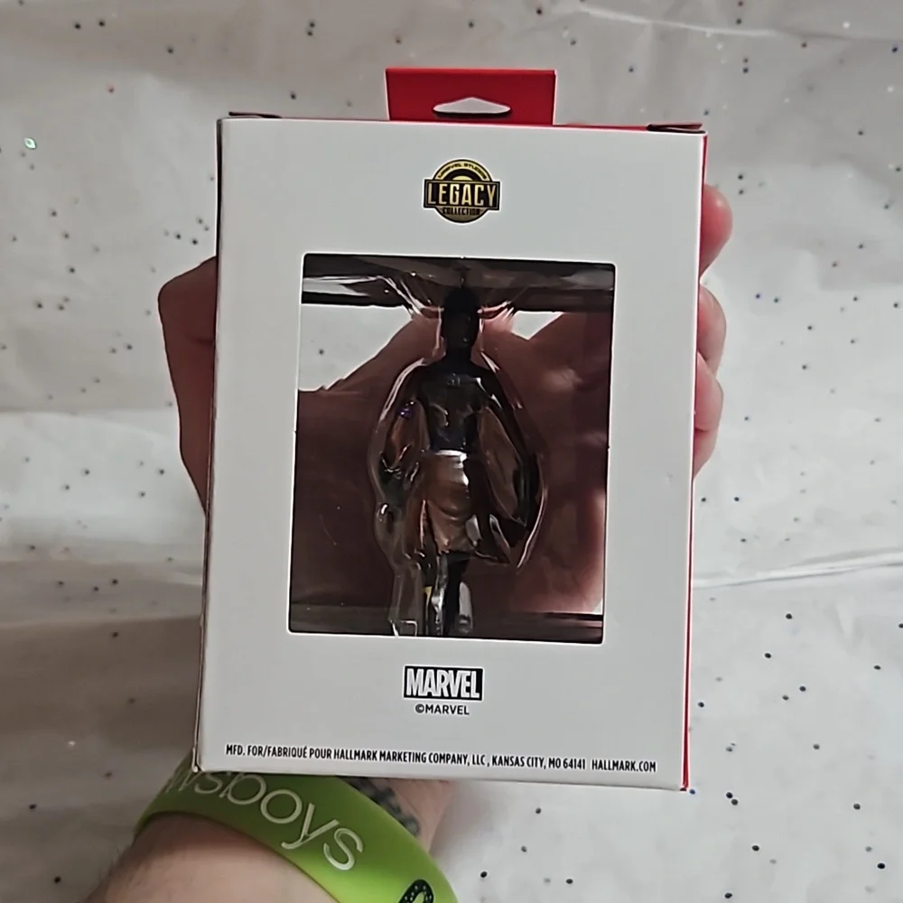 HALLMARK LIMITED EDITION BLACK PANTHER SHURI ORNAMENT: NEW IN PACKAGE
